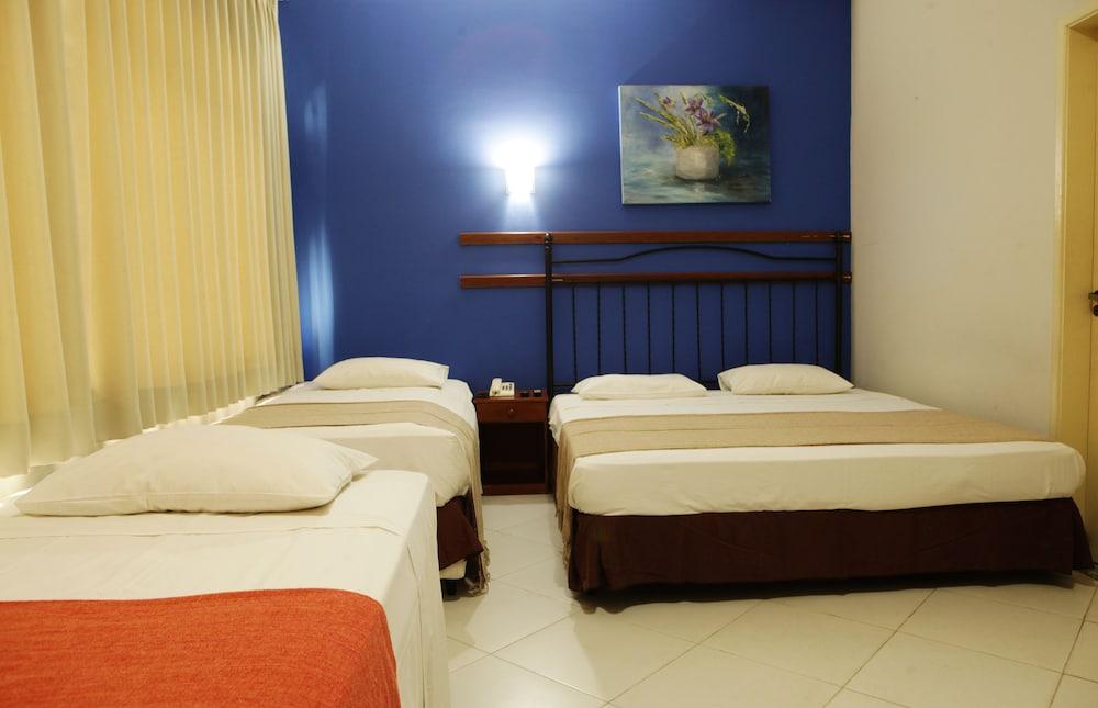 Hotel Novo Biarritz Copacabana リオデジャネイロ エクステリア 写真