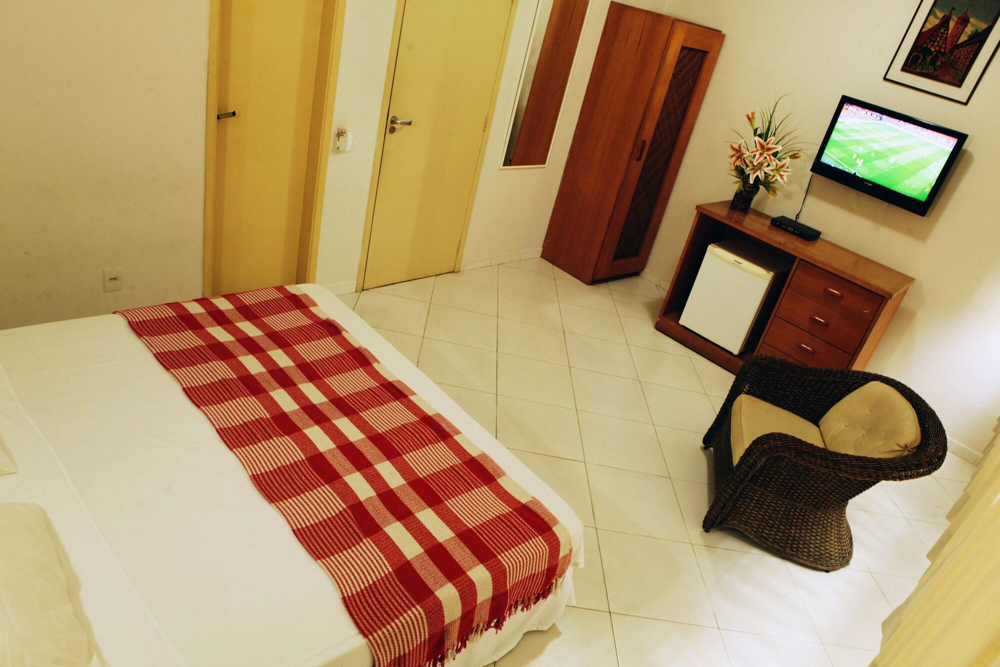 Hotel Novo Biarritz Copacabana リオデジャネイロ エクステリア 写真